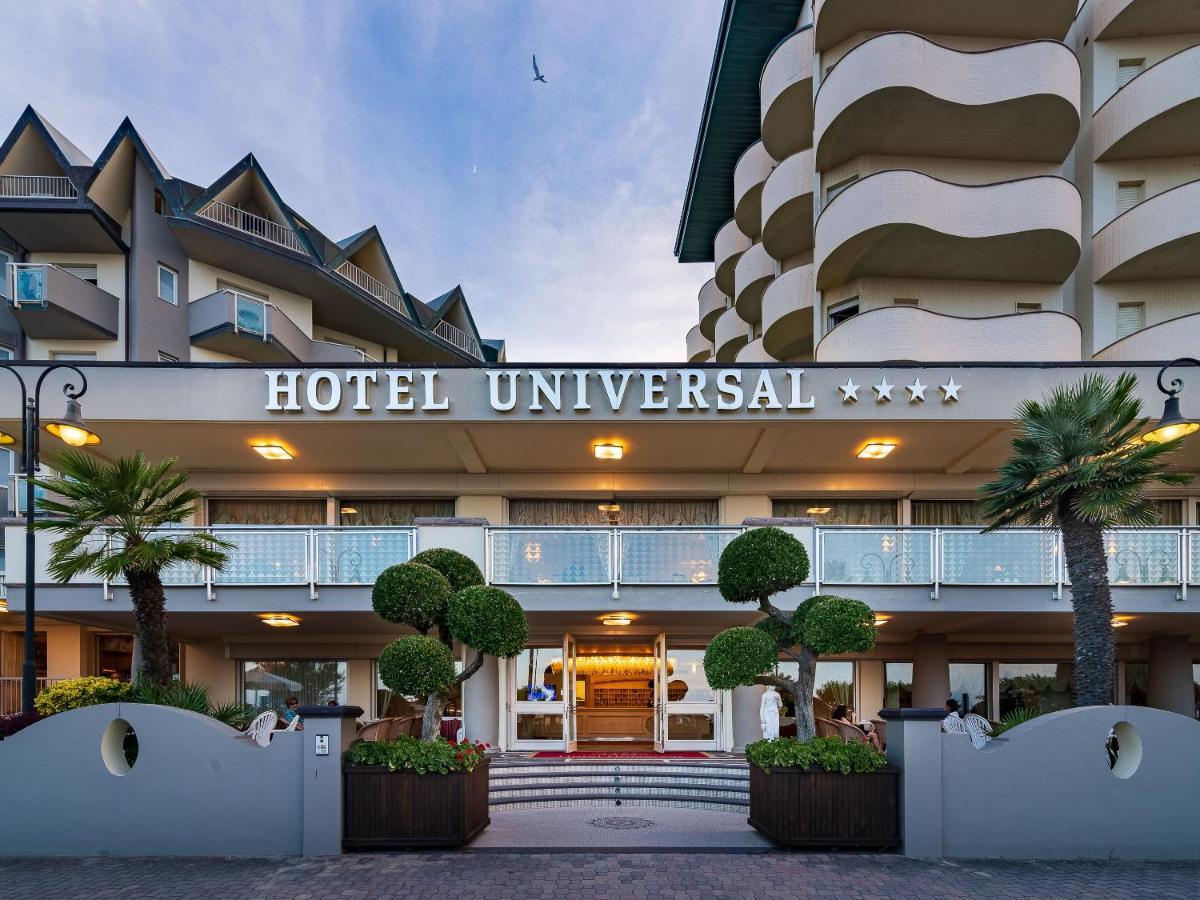 Universal Hotel 체르비아 외부 사진